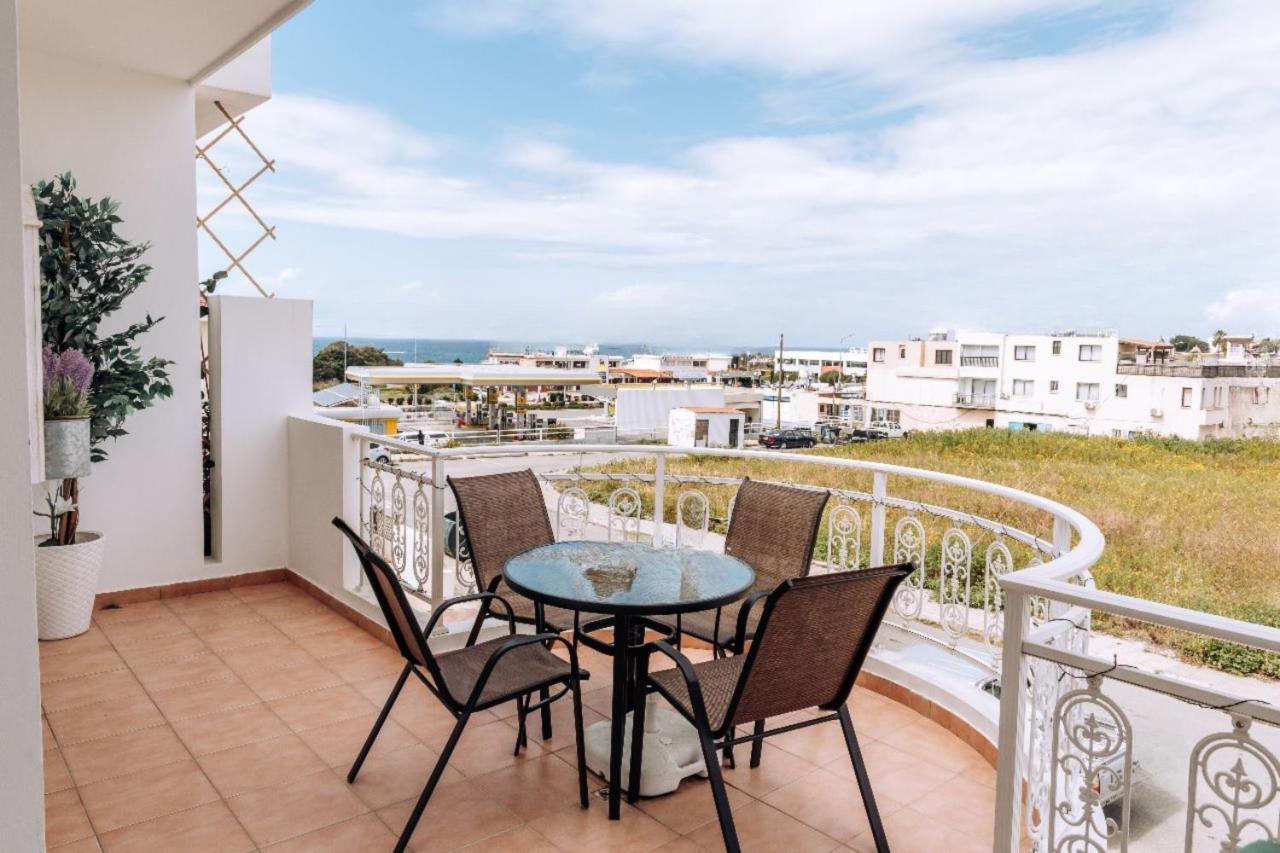 Phaedrus Living: Harmony Sea View Lejlighed Paphos Eksteriør billede